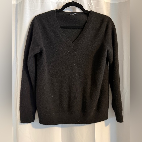 Hilary Radley 100% Cashmere Black V Neck Sweater XL - Picture 2 of 11